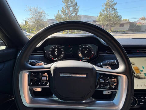 2023 Land Rover Range Rover P530 SE