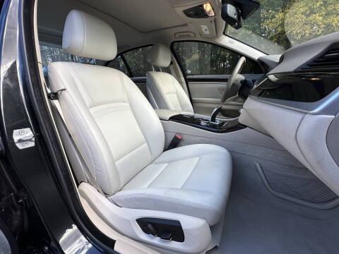 2014 BMW 5 Series 528i