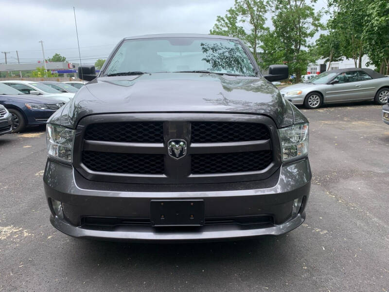 2018 RAM Ram 1500 Pickup Express photo 3