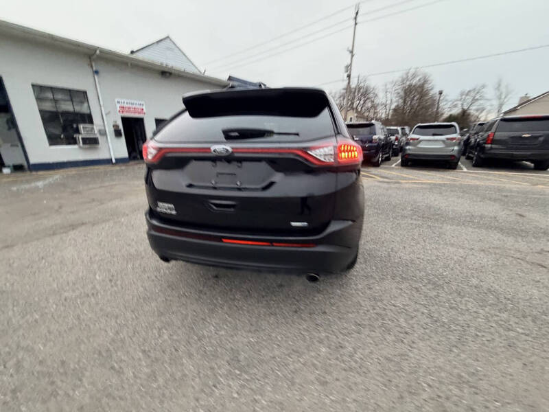 2018 Ford Edge SE