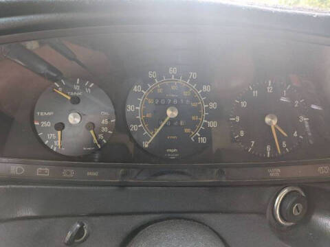 1977 Mercedes-Benz 300-Class