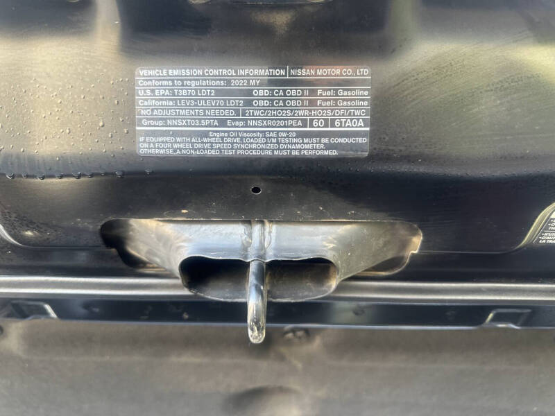 2022 Nissan Pathfinder S