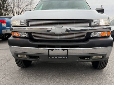 2002 Chevrolet Silverado 3500 LS