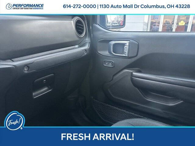 2021 Jeep Gladiator Willys