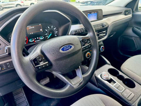 2021 Ford Escape S