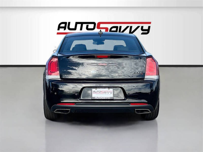 2021 Chrysler 300 S V6