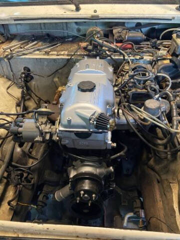 1984 Mazda B2000