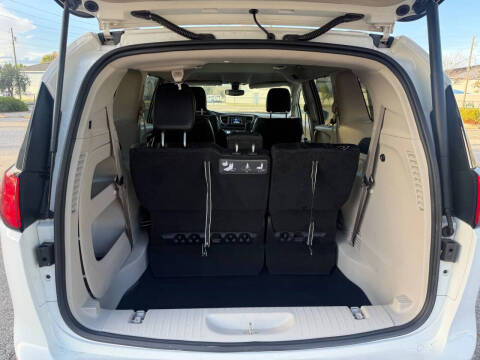 2018 Chrysler Pacifica Touring L