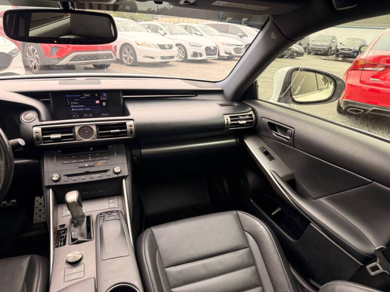 2015 Lexus IS 250