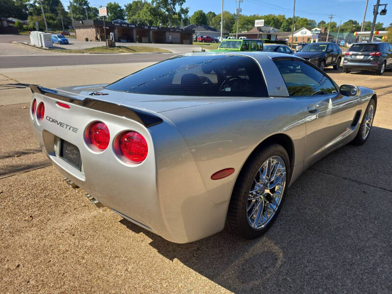 2004 Chevrolet Corvette