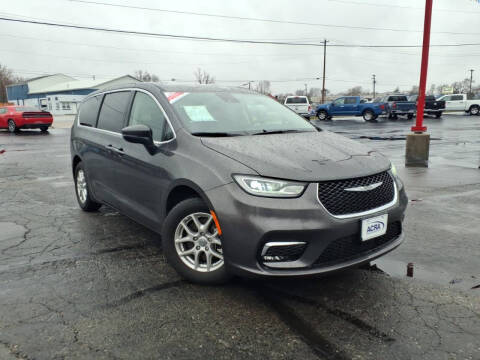 2023 Chrysler Pacifica Touring L