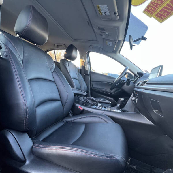 2015 Mazda MAZDA3 s Touring