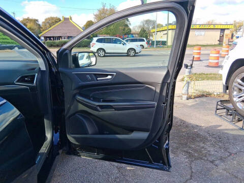 2017 Ford Edge Titanium