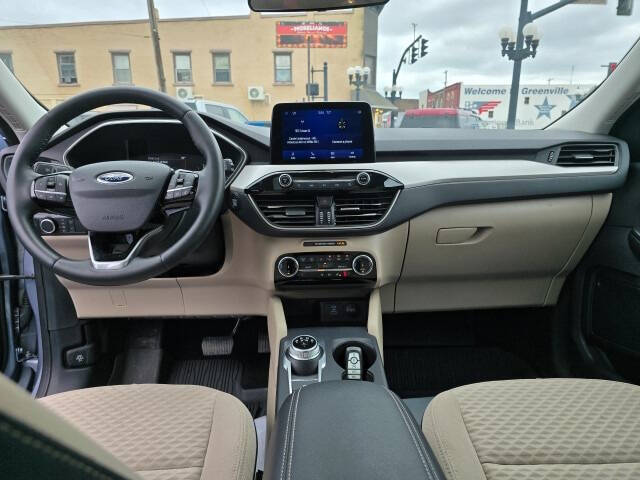 2022 Ford Escape SE