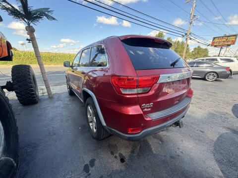 2011 Jeep Grand Cherokee Laredo