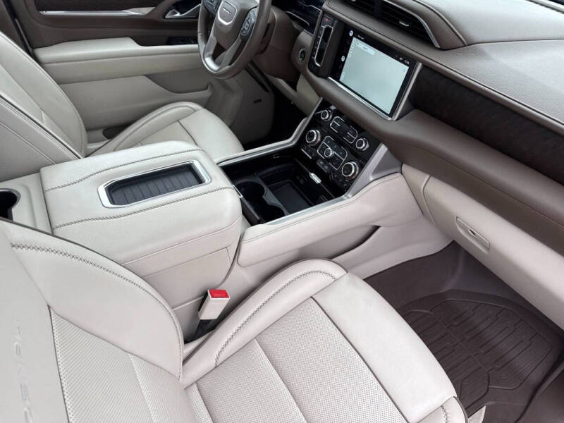 2022 GMC Yukon Denali