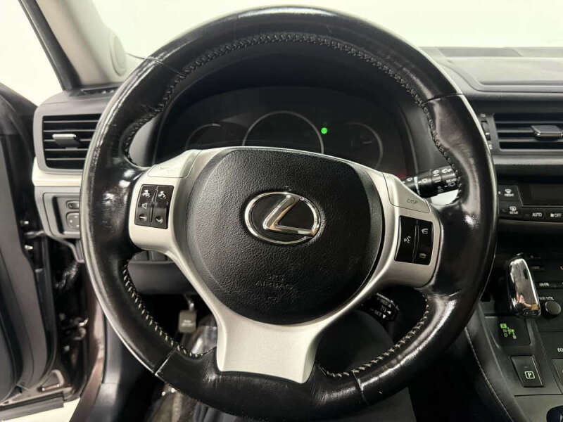 2011 Lexus CT 200h Premium