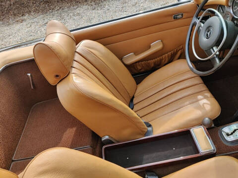 1969 Mercedes-Benz 280-Class