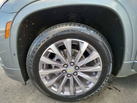 2023 Chevrolet Traverse Premier