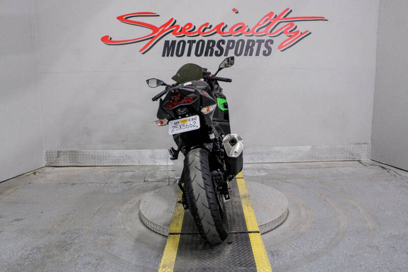 2023 Kawasaki Ninja 400 ABS