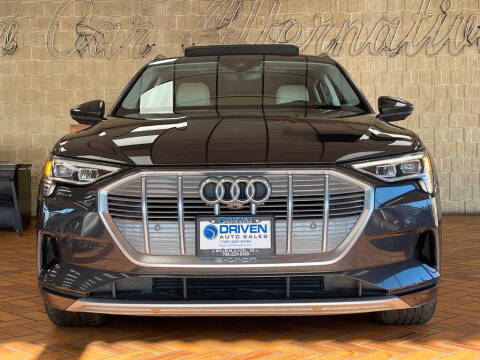 2019 Audi e-tron quattro Premium Plus