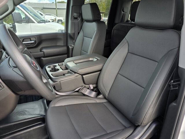 2024 GMC Sierra 2500HD Pro