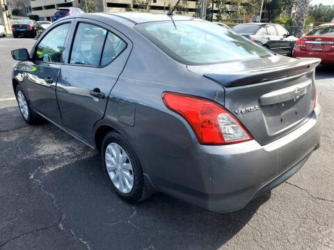 2019 Nissan Versa S Plus