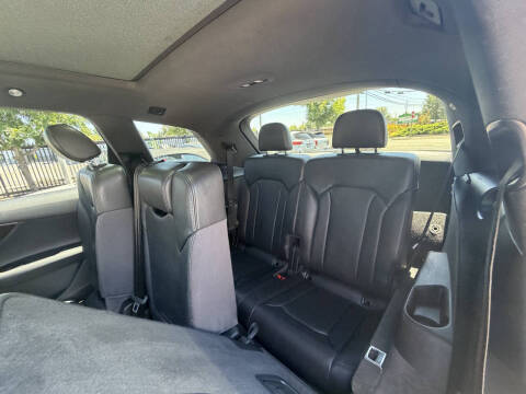 2017 Audi Q7 2.0T quattro Premium Plus