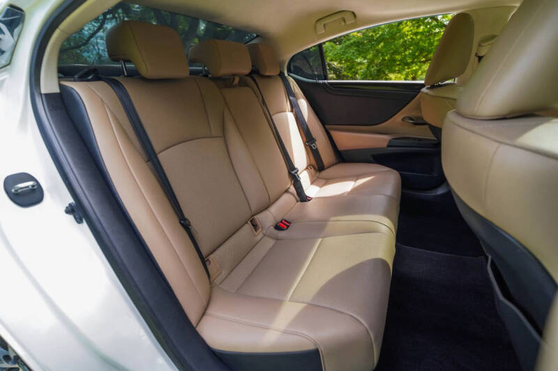 2020 Lexus ES 350