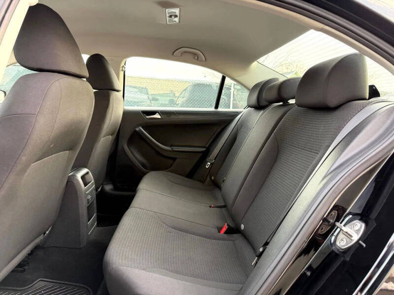 2016 Volkswagen Jetta