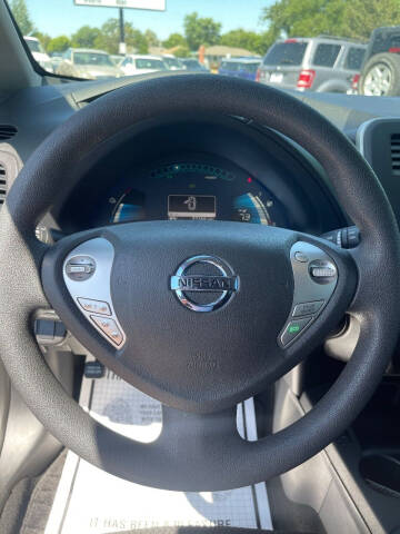 2016 Nissan LEAF S-24