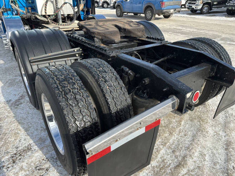 2016 Freightliner Cascadia