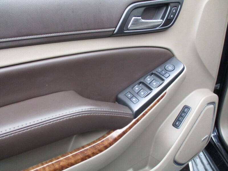 2016 Chevrolet Suburban LTZ