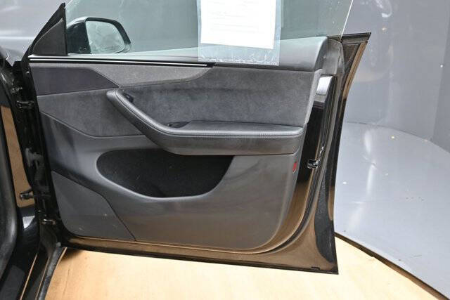 2026 Tesla Model Y Long Range