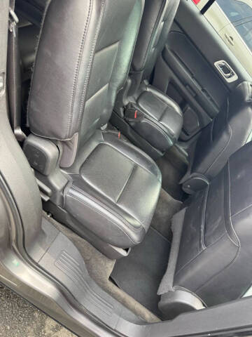 2011 Ford Explorer Limited