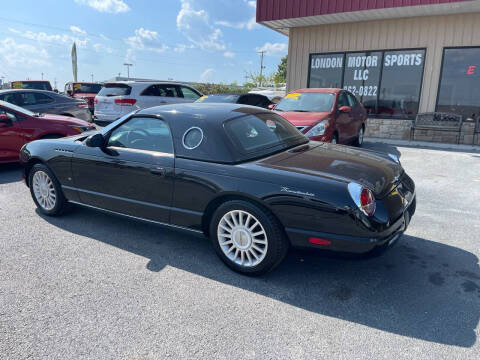 2004 Ford Thunderbird Deluxe