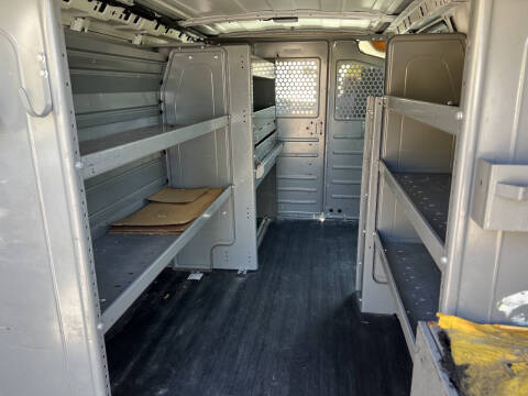 2014 Chevrolet Express 2500