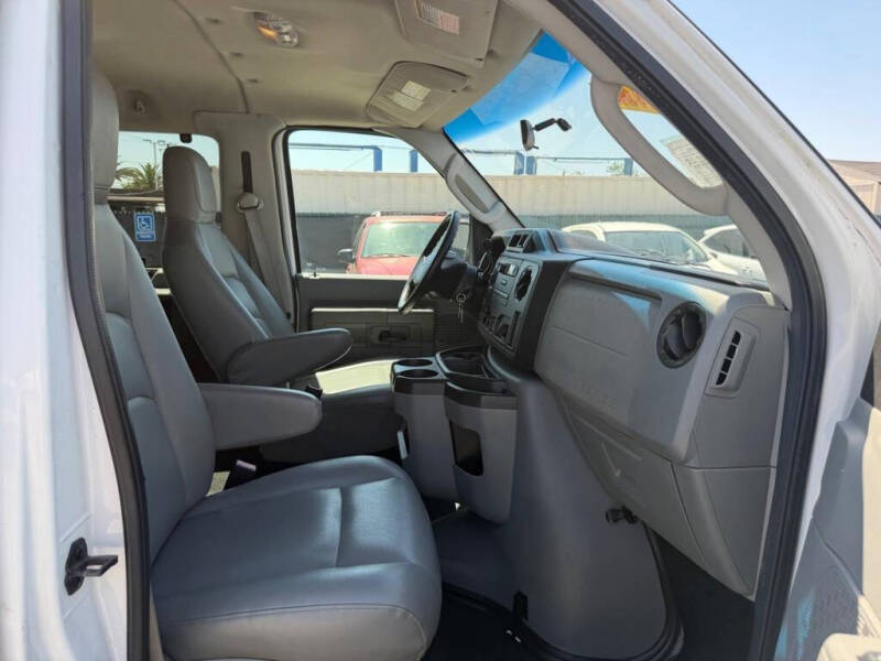 2009 Ford E-Series