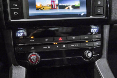 2017 Jaguar F-PACE 35t Premium