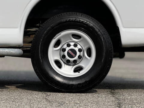 2019 GMC Savana 2500