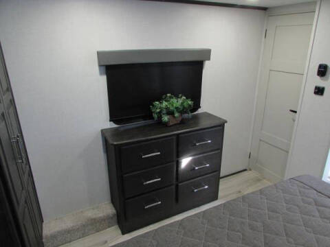 2025 KEYSTONE A 378BH