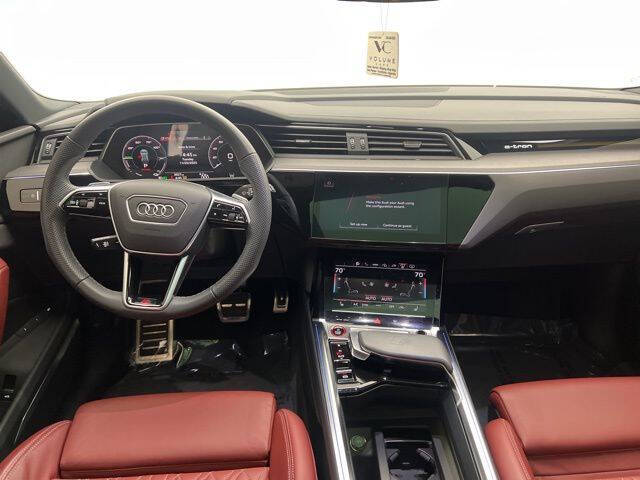 2024 Audi SQ8 e-tron quattro Prestige