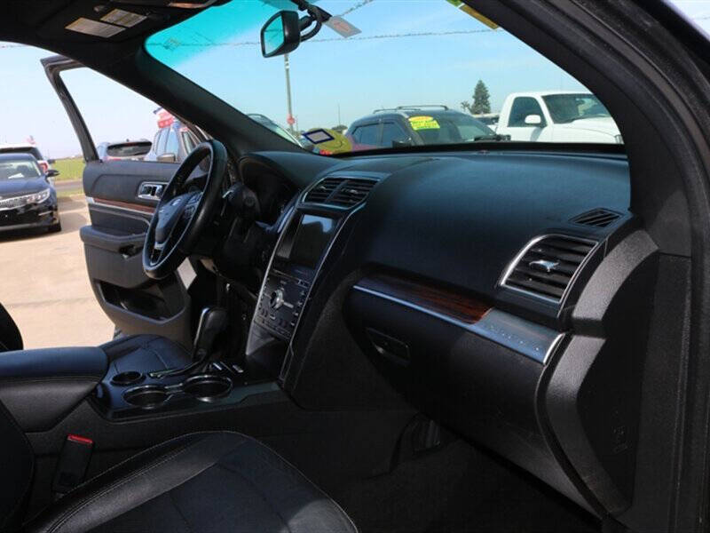 2017 Ford Explorer Limited
