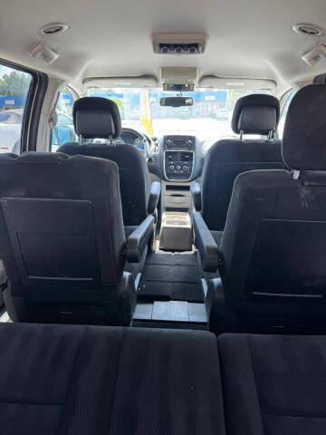 2016 Dodge Grand Caravan SE
