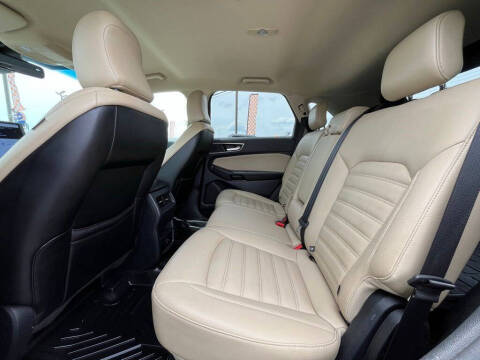 2022 Ford Edge SEL