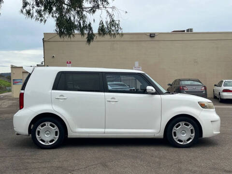 2008 Scion xB