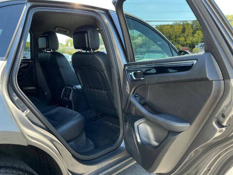 2015 Porsche Macan S