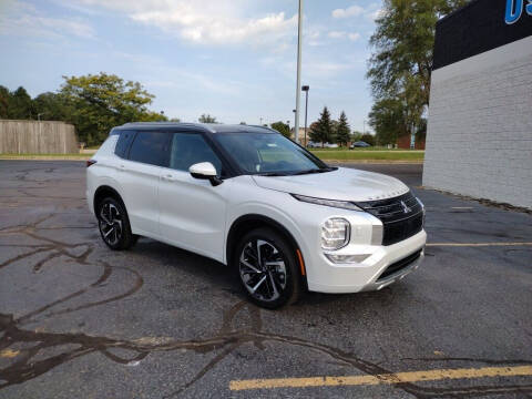 2024 Mitsubishi Outlander for sale at Lasco of Grand Blanc in Grand Blanc MI