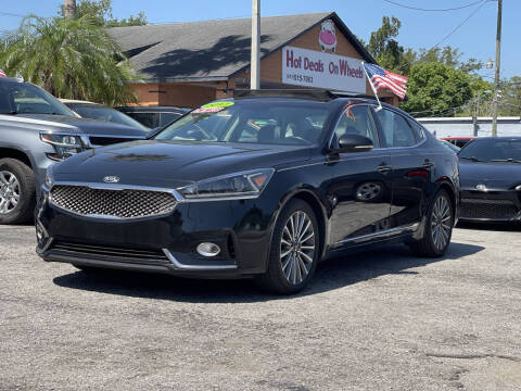 2017 Kia Cadenza Premium
