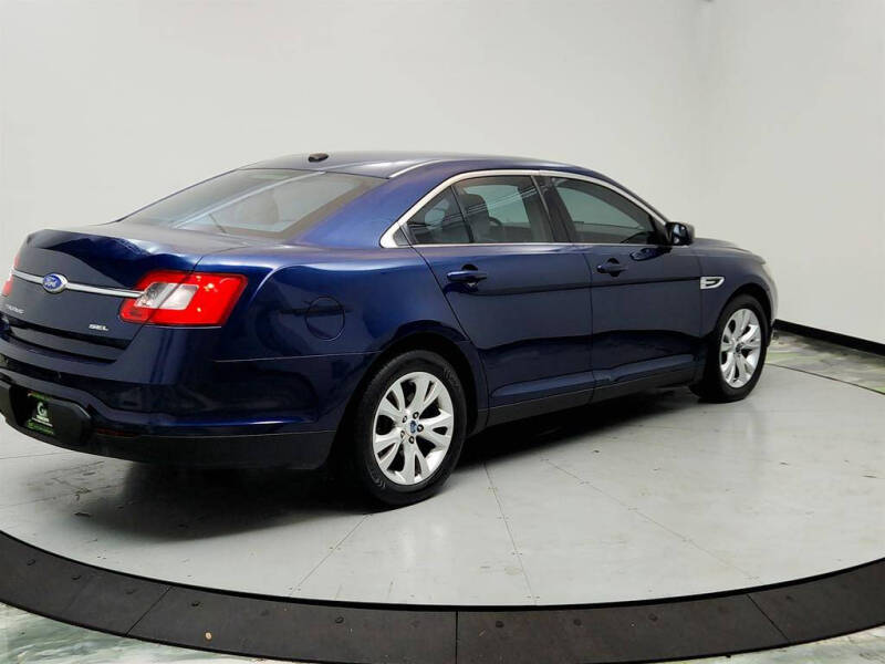 2012 Ford Taurus SEL